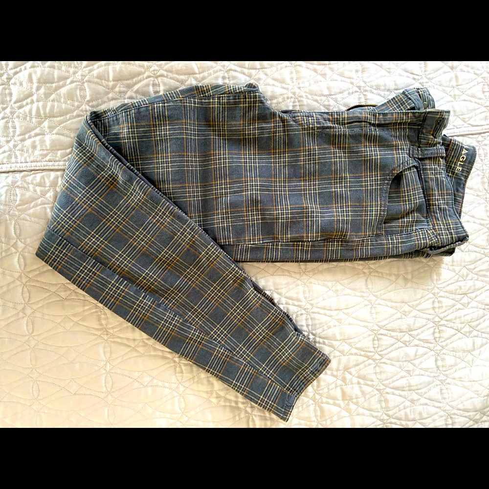 American Eagle skinny jeans. Paid print.
